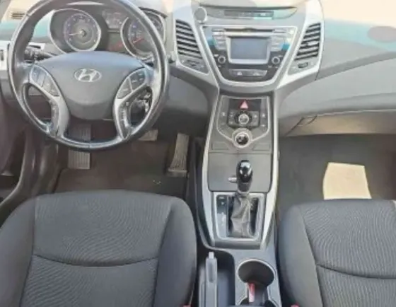 Hyundai Elantra 2015 თბილისი