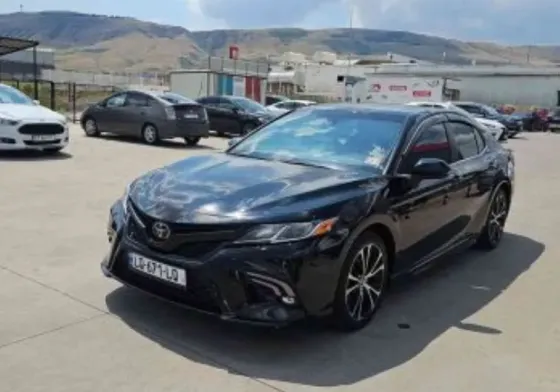 Toyota Camry 2018 თბილისი