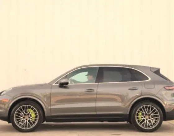 Porsche Cayenne 2022 Tbilisi