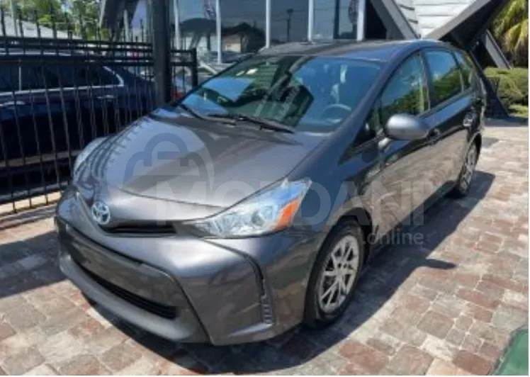 Toyota Prius V 1.8L 2017 Тбилиси - изображение 2