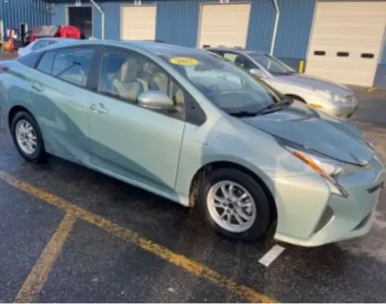 Toyota Prius 2017 თბილისი