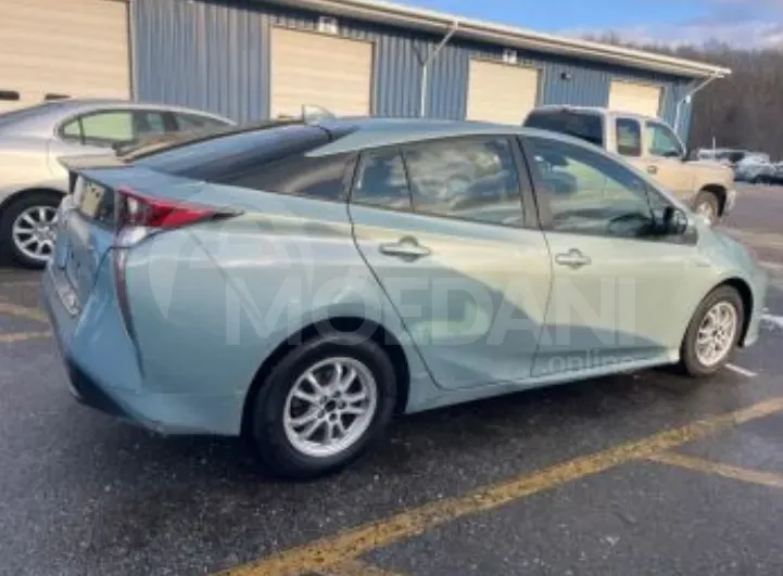 Toyota Prius 1.8L 2017 Тбилиси - изображение 4