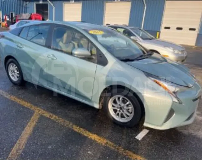 Toyota Prius 1.8L 2017 Тбилиси - изображение 2