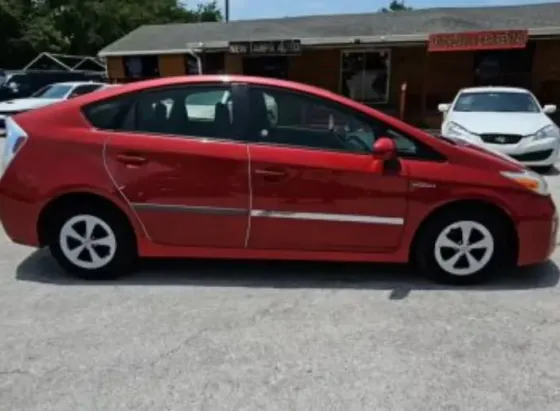 Toyota Prius 2015 Tbilisi