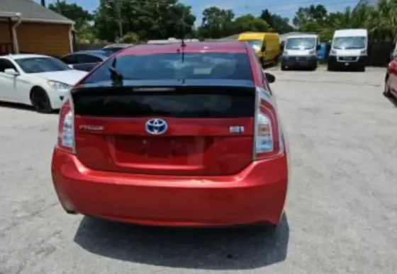 Toyota Prius 2015 Tbilisi