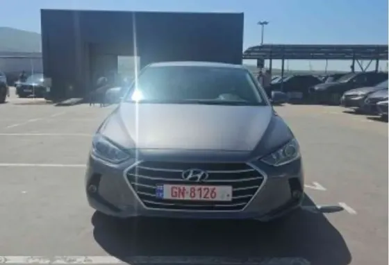 Hyundai Elantra 2018 თბილისი