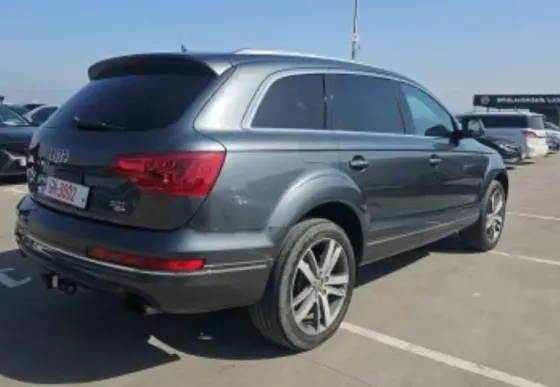 Audi Q7 2014 თბილისი