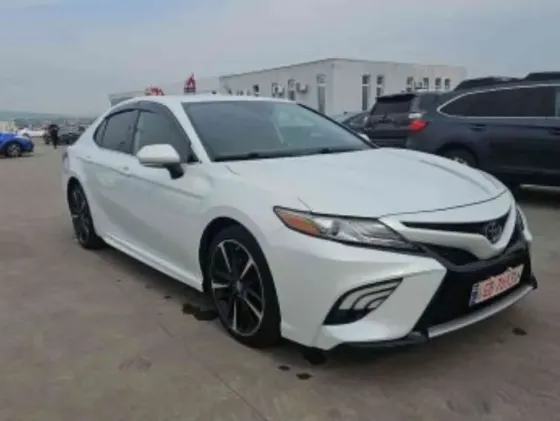 Toyota Camry 2018 თბილისი