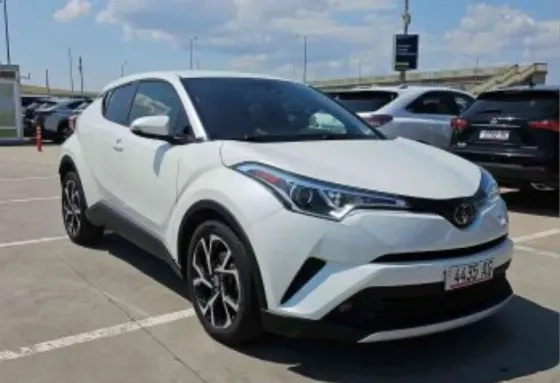 Toyota C-HR 2018 Tbilisi