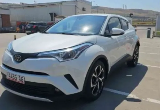 Toyota C-HR 2018 Tbilisi