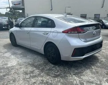 Hyundai IONIQ 2017 Тбилиси