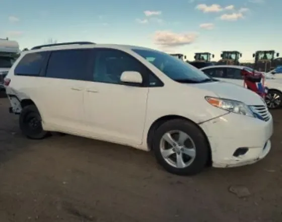 Toyota Sienna 2017 Tbilisi