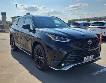 Toyota Highlander 2023 თბილისი