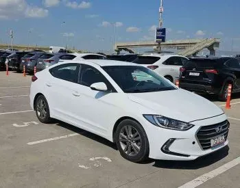 Hyundai Elantra 2018 თბილისი