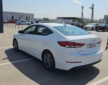 Hyundai Elantra 2018 თბილისი