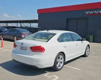 Volkswagen Passat 1.8 2015 Тбилиси