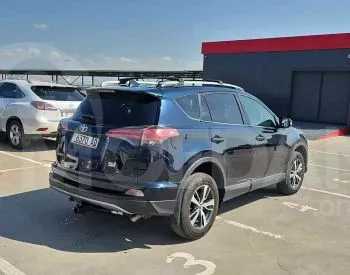 Toyota RAV4 2.5L 2017 Тбилиси - изображение 4