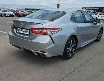 Toyota Camry 2018 თბილისი