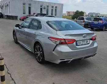 Toyota Camry 2018 თბილისი