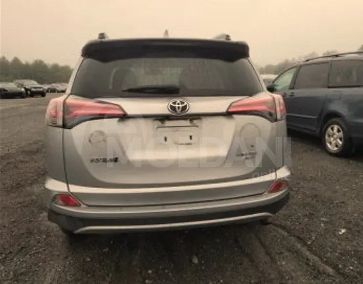 Toyota RAV4 2.5L 2018 Тбилиси - изображение 6