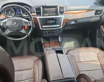 Mercedes GL 4.6L 2012 Тбилиси - изображение 9