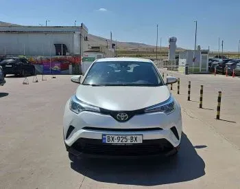 Toyota C-HR 2019 Тбилиси