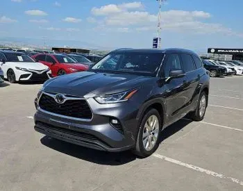 Toyota Highlander 2021 თბილისი