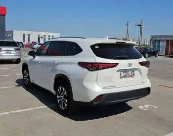 Toyota Highlander 2021 თბილისი