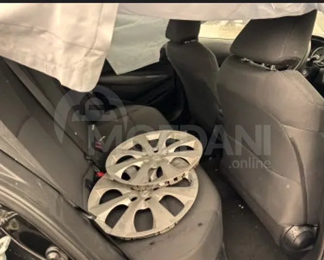 Toyota Corolla 1.8L 2020 Тбилиси - изображение 9