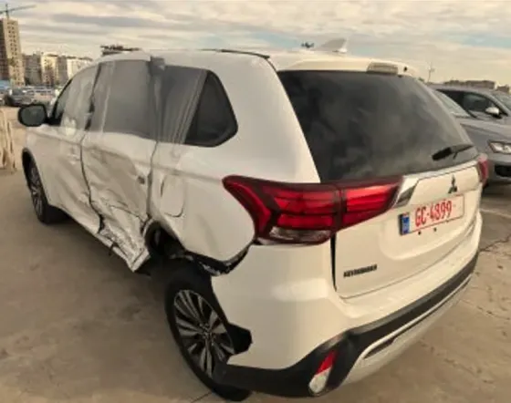 Mitsubishi Outlander 2018 Tbilisi