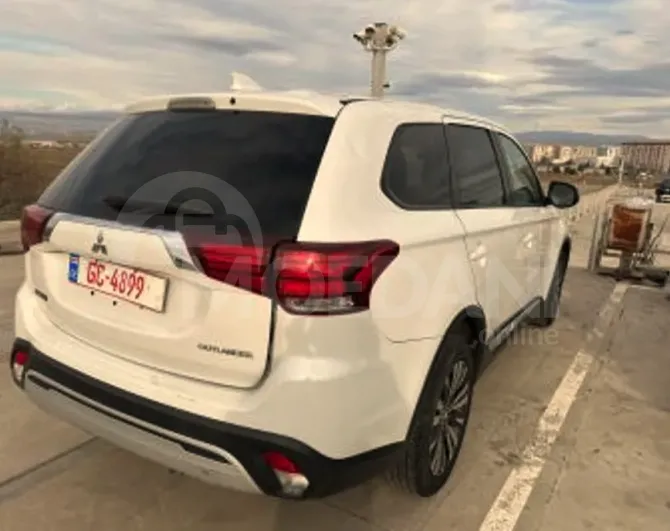 Mitsubishi Outlander 2018 Tbilisi - photo 4