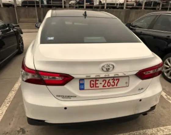 Toyota Camry 2018 თბილისი