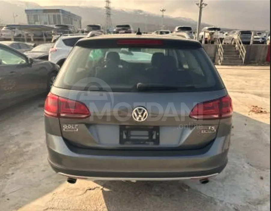 Volkswagen Golf 1.8 2016 Тбилиси - изображение 4