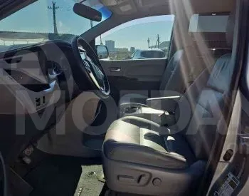 Toyota Sienna 3.5L 2015 Tbilisi - photo 7
