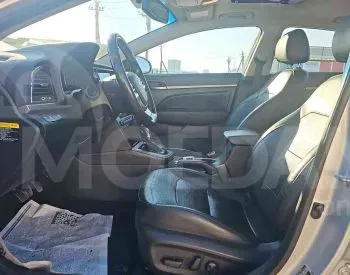 Hyundai Elantra 2017 თბილისი - photo 9