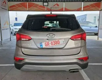 Hyundai Santa Fe 2018 Тбилиси