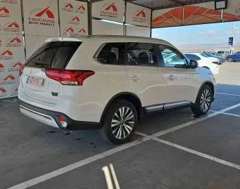 Mitsubishi Outlander 2020 Tbilisi