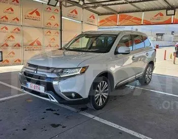 Mitsubishi Outlander 2020 Tbilisi - photo 2