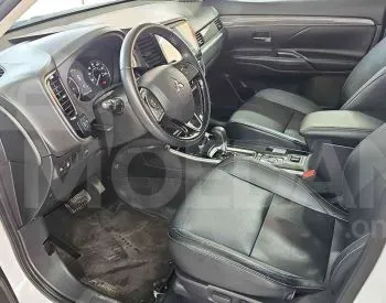 Mitsubishi Outlander 2020 Тбилиси - изображение 8