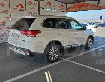 Mitsubishi Outlander 2020 Тбилиси - изображение 4