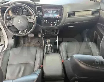 Mitsubishi Outlander 2020 Тбилиси - изображение 9