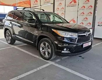 Toyota Highlander 2016 Тбилиси