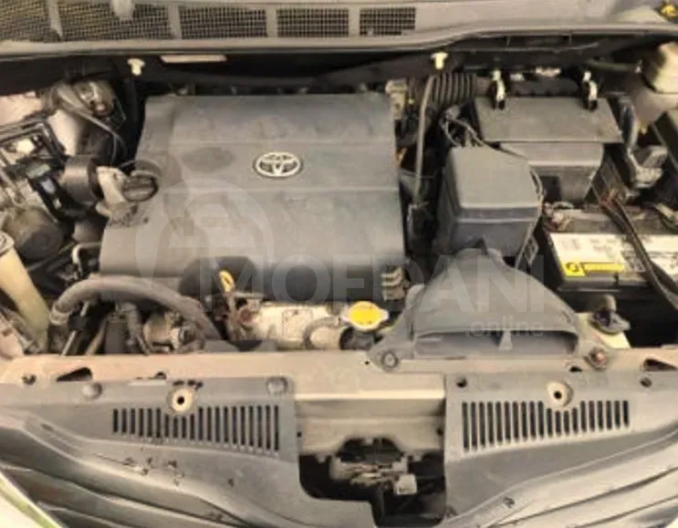 Toyota Sienna 3.5L 2016 Тбилиси - изображение 7