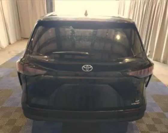 Toyota Sienna 2023 Tbilisi