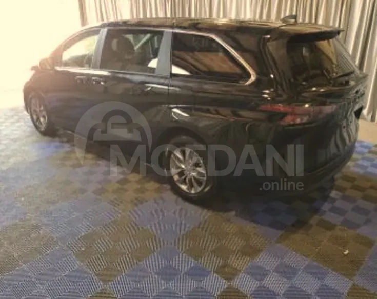Toyota Sienna 2.5L 2023 Тбилиси - изображение 2