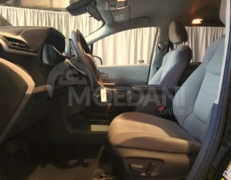 Toyota Sienna 2.5L 2023 Тбилиси - изображение 7