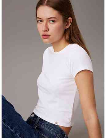 CALVIN KLEIN - CONTEMPORARY FITTED TEE Tbilisi