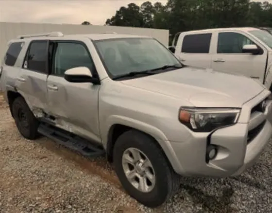 Toyota 4Runner 2015 Tbilisi