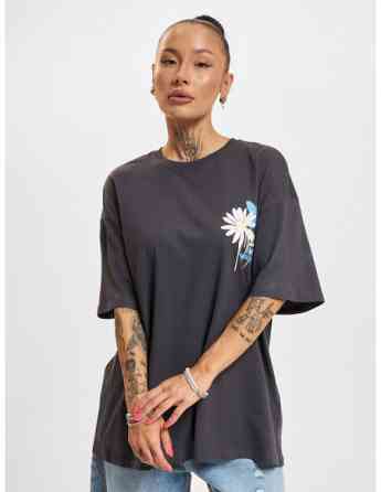 ONLY - ONLMELODIE LIFE S/S GRAFFITI TOP BOX JRS Tbilisi