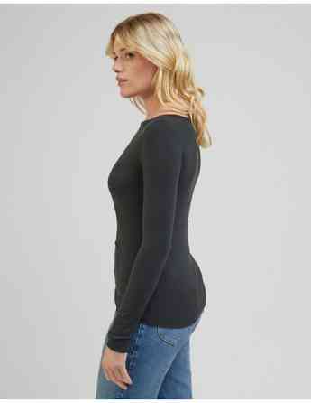 Lee - LS BOAT NECK TEE Tbilisi